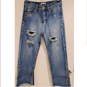 Side Slit ripped jeans